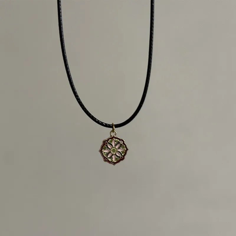 Vintage Drip - TarotCats Co.